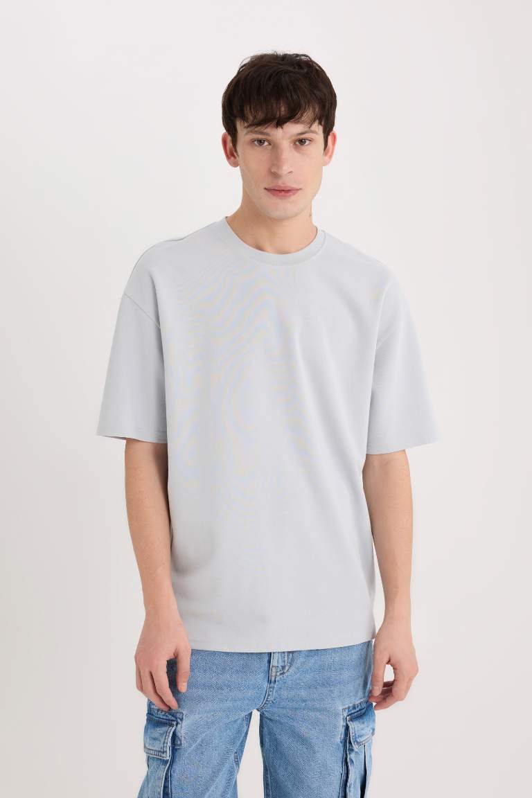 Oversize Fit Crew Neck Short Sleeve Heavy Fabric T-Shirt