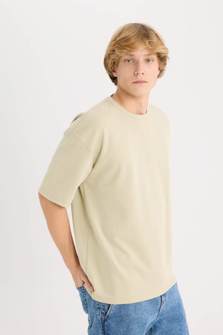 Oversize Fit Crew Neck T-Shirt