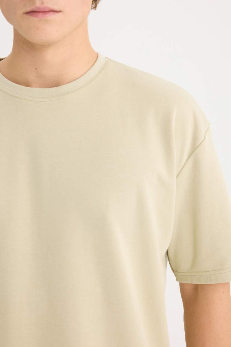 Oversize Fit Crew Neck T-Shirt