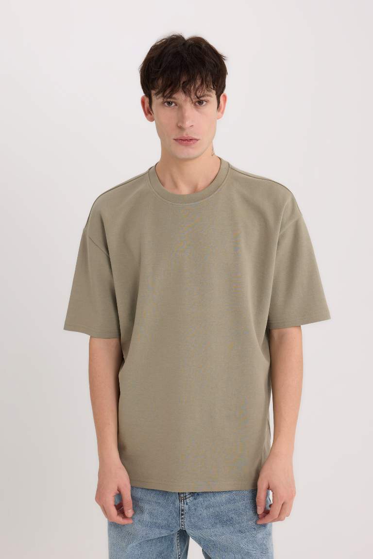 Oversize Fit Crew Neck T-Shirt