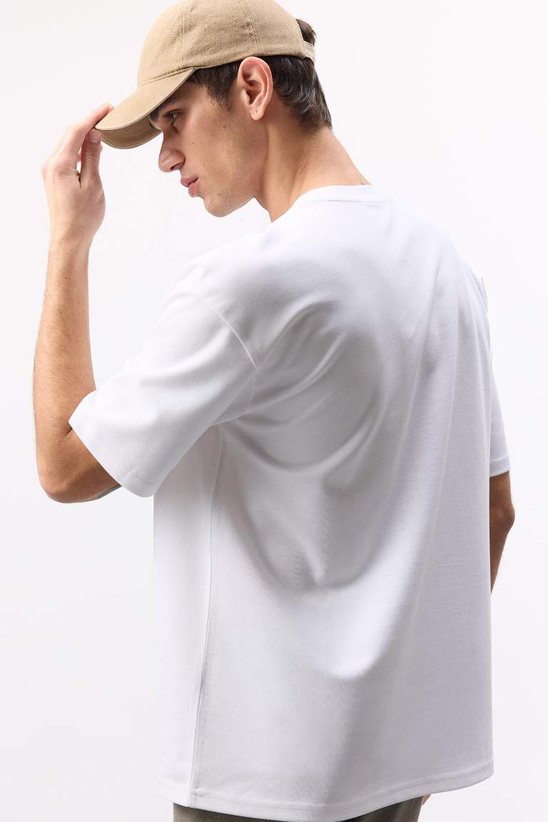 Oversize Fit Crew Neck T-Shirt