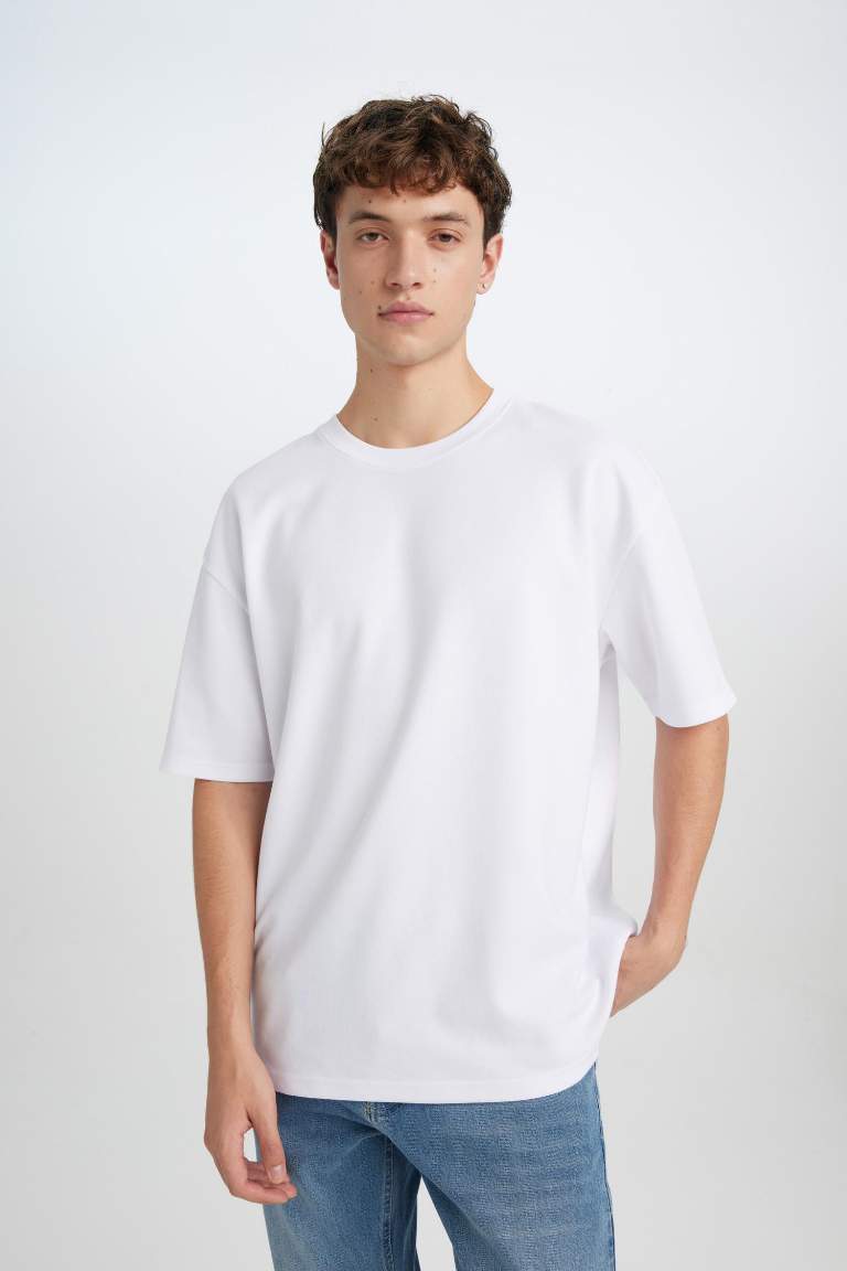 Oversize Fit Crew Neck T-Shirt