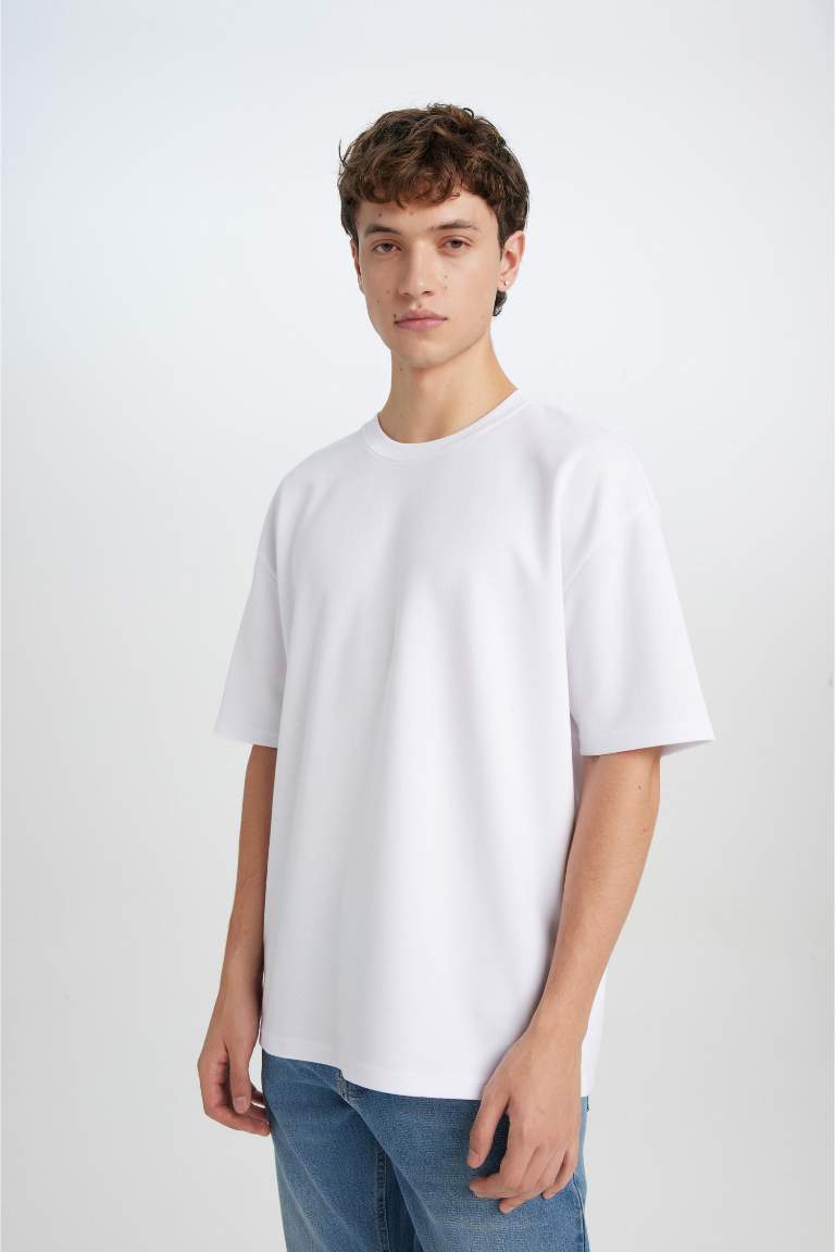 Oversize Fit Crew Neck T-Shirt