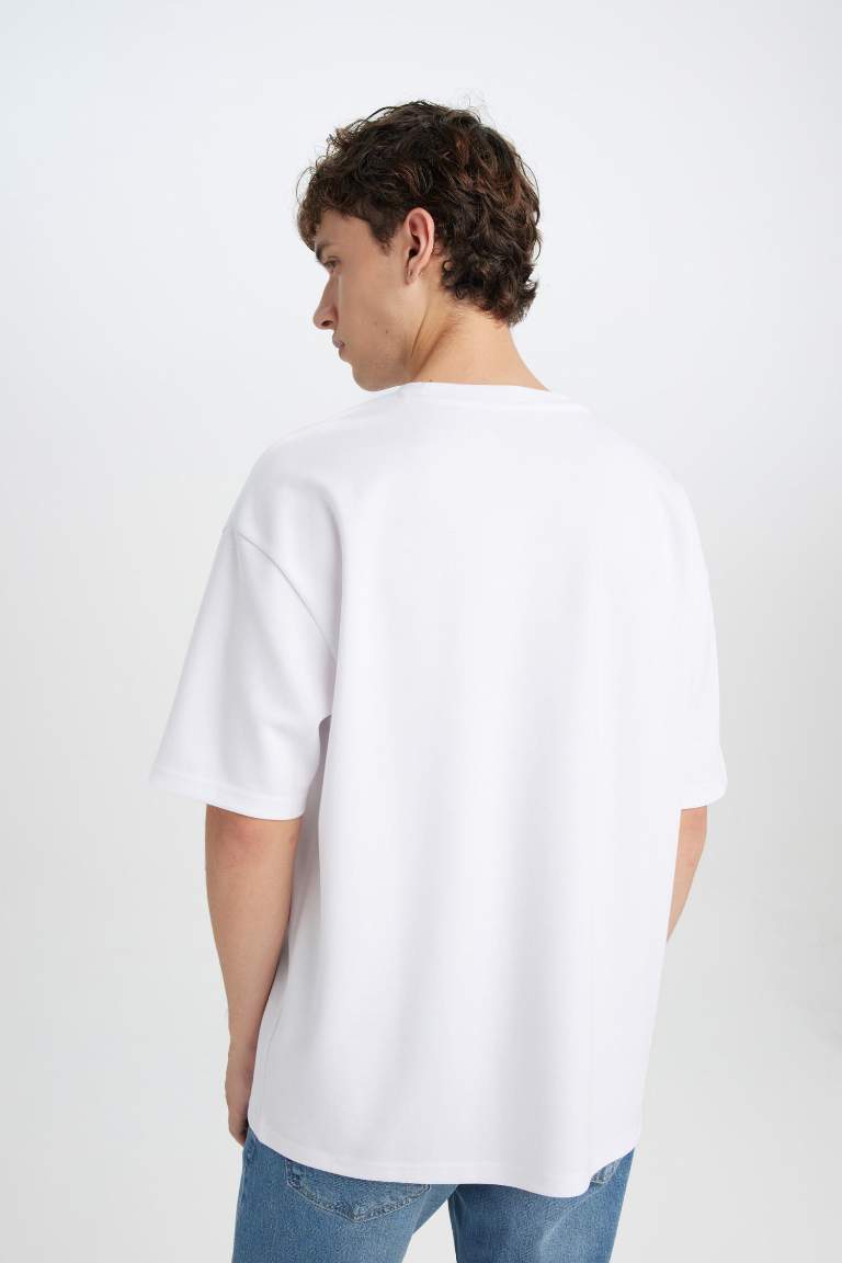 Oversize Fit Crew Neck T-Shirt