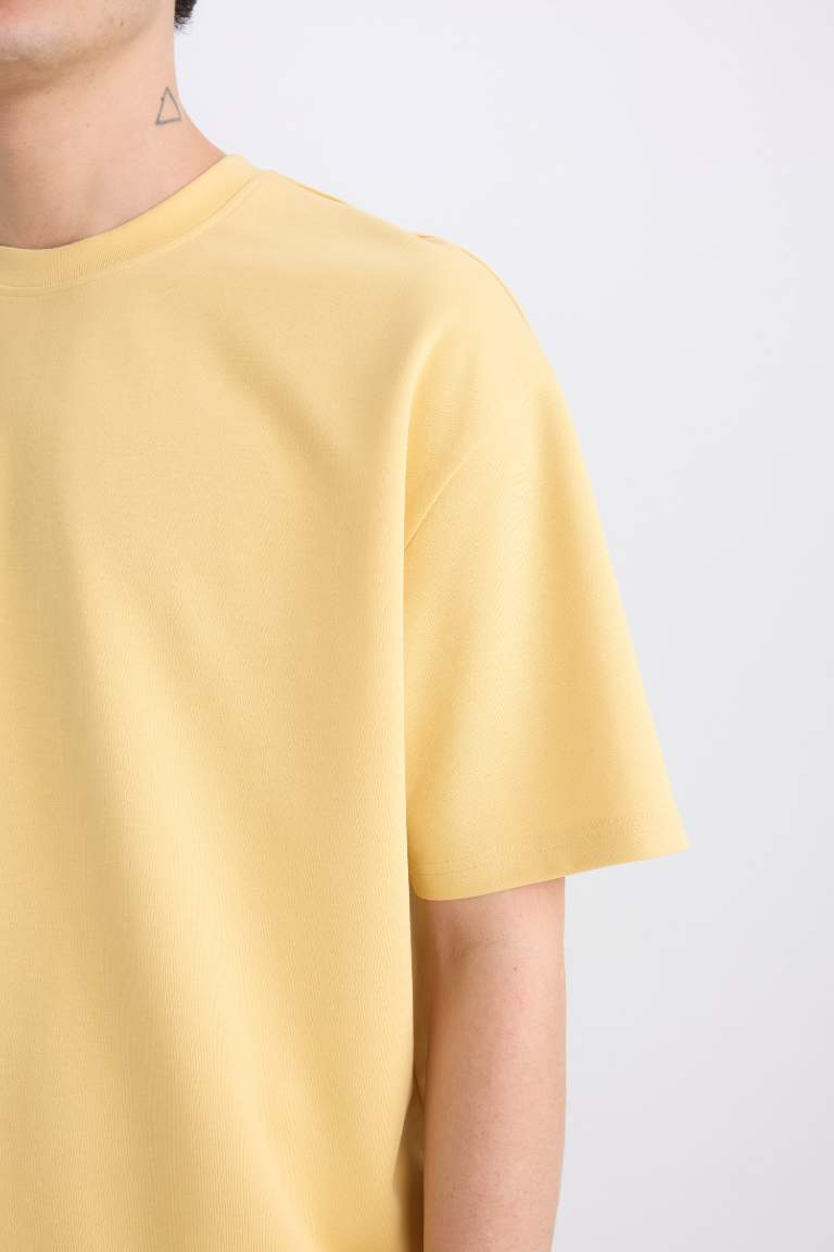 Oversize Fit Crew Neck T-Shirt