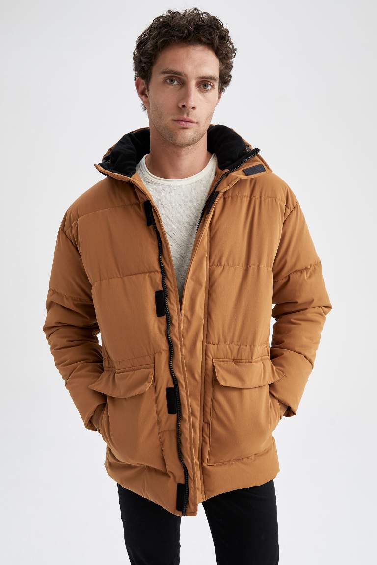 Oversize Fit Kapüşonlu Rüzgar Geçirmez Warmtech Isı Yalıtımlı Su Geçirmez Kalın Mont