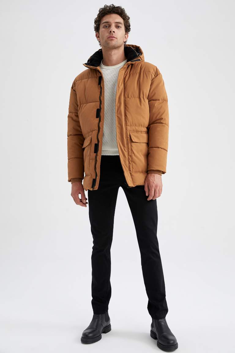 Oversize Fit Kapüşonlu Rüzgar Geçirmez Warmtech Isı Yalıtımlı Su Geçirmez Kalın Mont