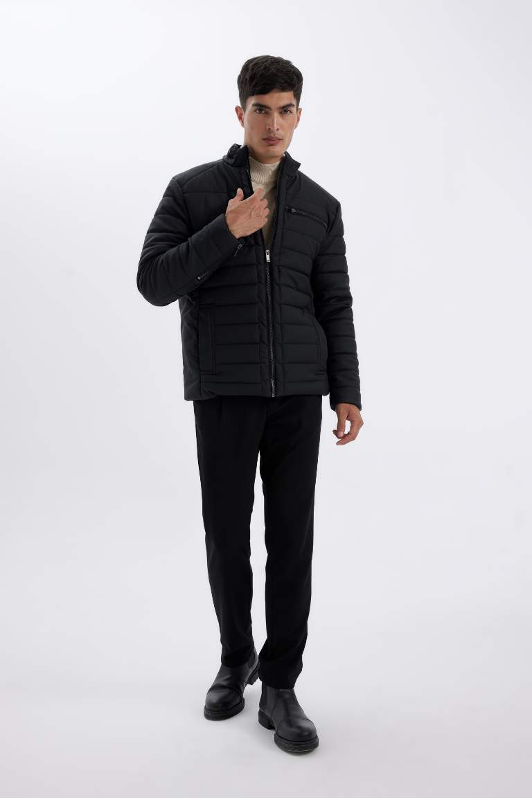 Slim Fit Dar Kesim Dik Yaka Fermuarlı Cepli Suni Deri Ceket Mont