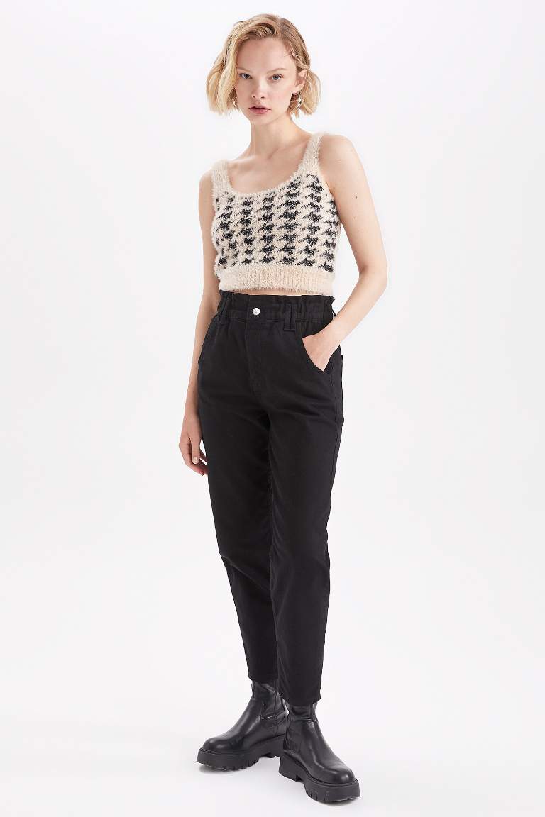 Slim Fit Kare Yaka Dama Desenli Crop Atlet