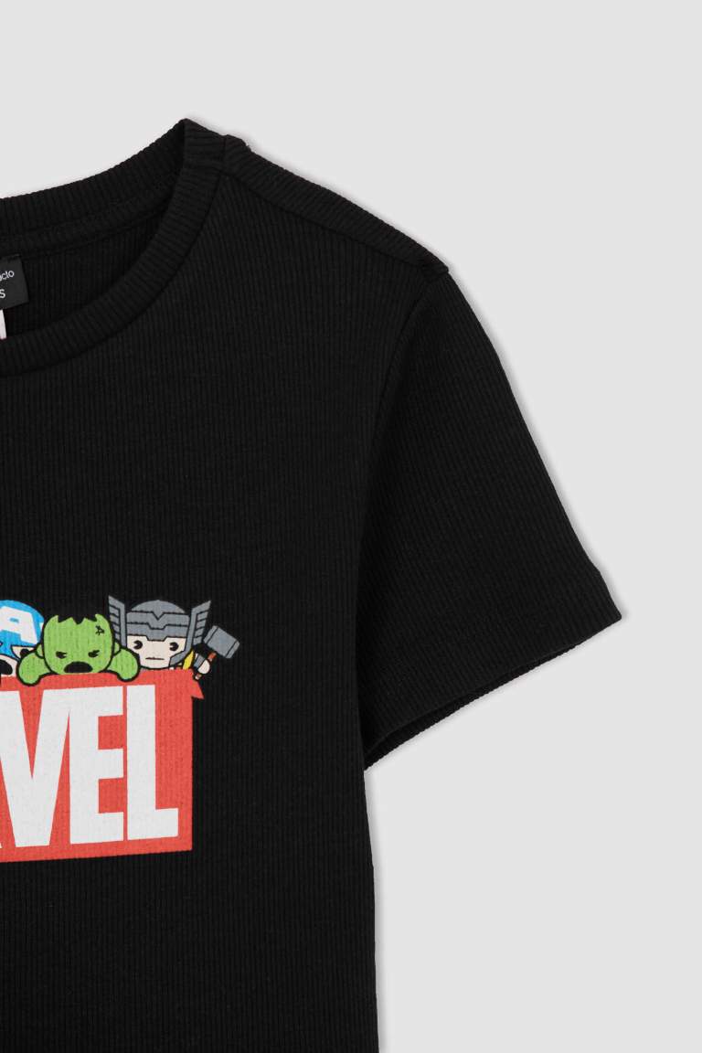 Coool Marvel Slim Fit Bisiklet Yaka Kısa Kollu Crop Tişört