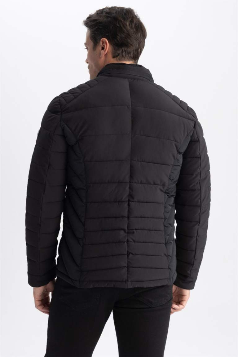 Black MAN Slim Fit Lined Puffer Jacket 2788918 DeFacto