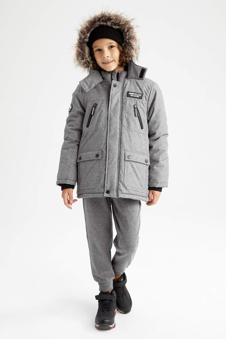 Erkek Çocuk Kapüşonlu Polar Astarlı Parka