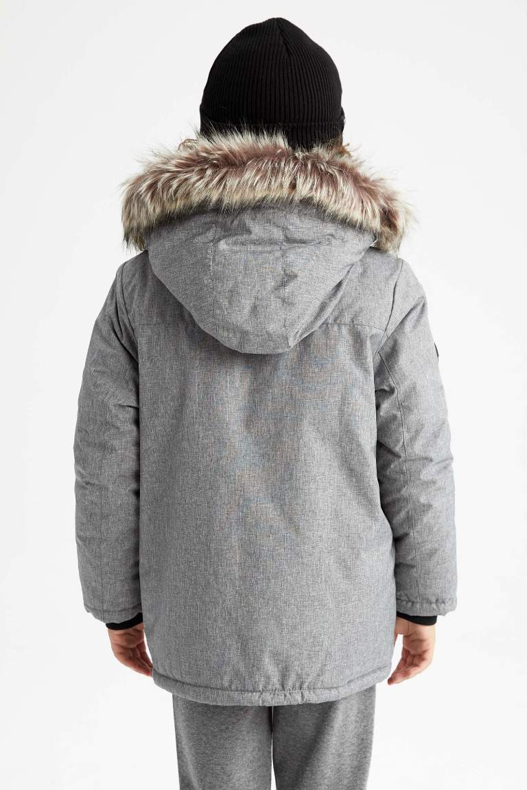 Erkek Çocuk Kapüşonlu Polar Astarlı Parka