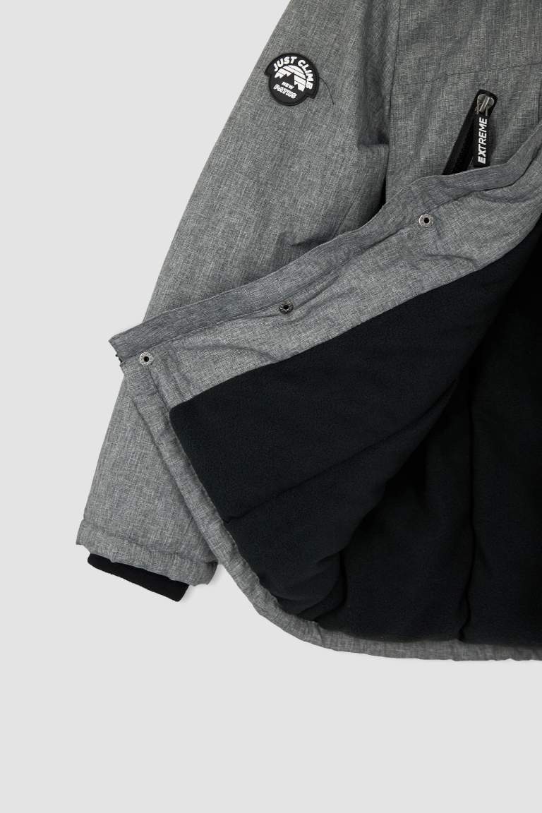 Erkek Çocuk Kapüşonlu Polar Astarlı Parka