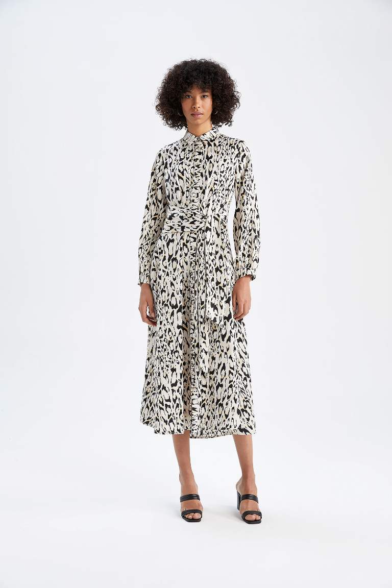 Regular Fit Leopar Desenli Saten Uzun Kollu Maxi Elbise