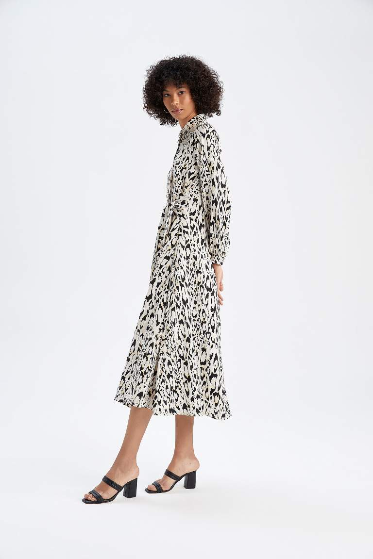 Regular Fit Leopar Desenli Saten Uzun Kollu Maxi Elbise
