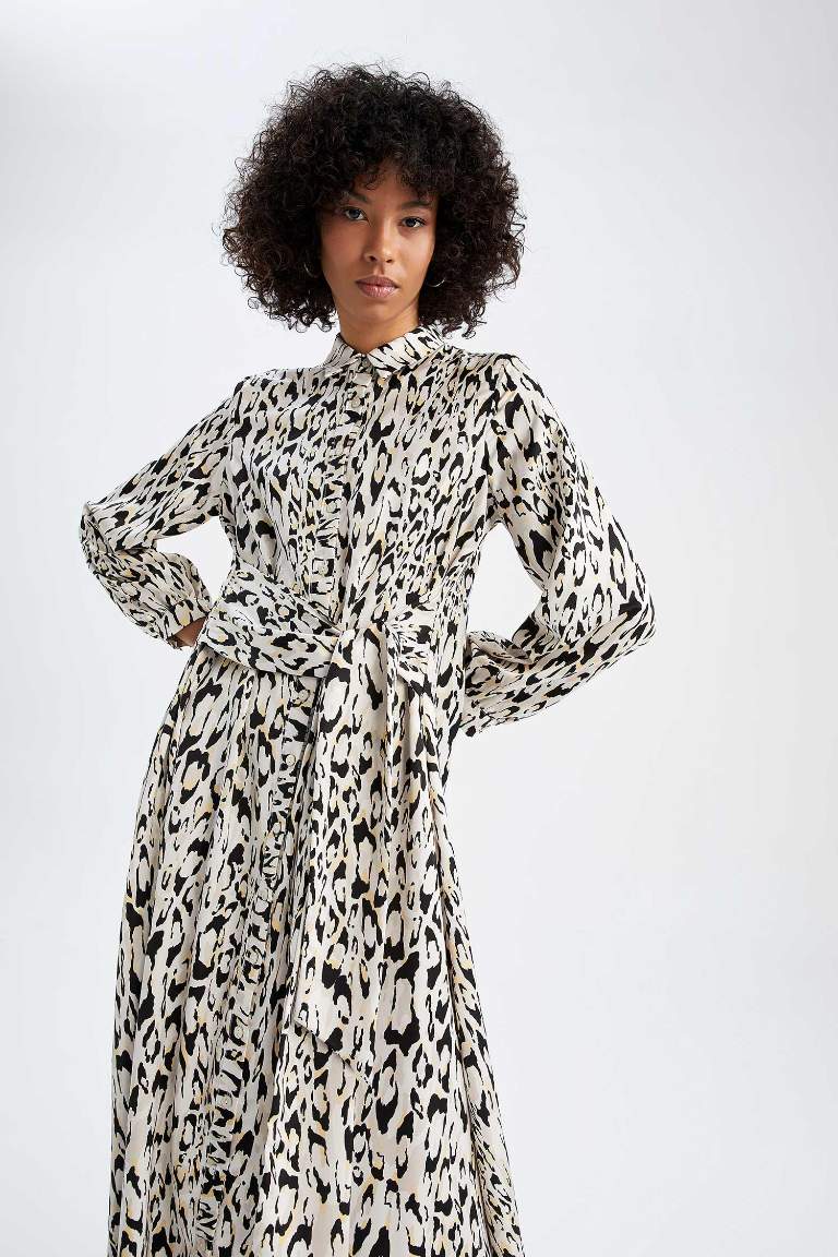 Regular Fit Leopar Desenli Saten Uzun Kollu Maxi Elbise