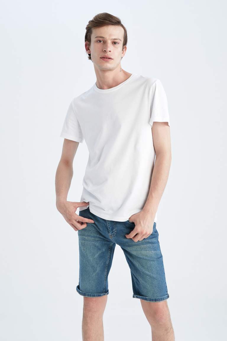 Skinny Fit Jean Bermuda