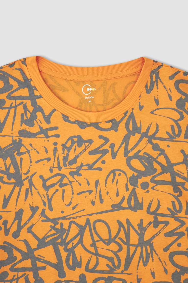 Boxy Fit Short Sleeve Printed T-Shirt