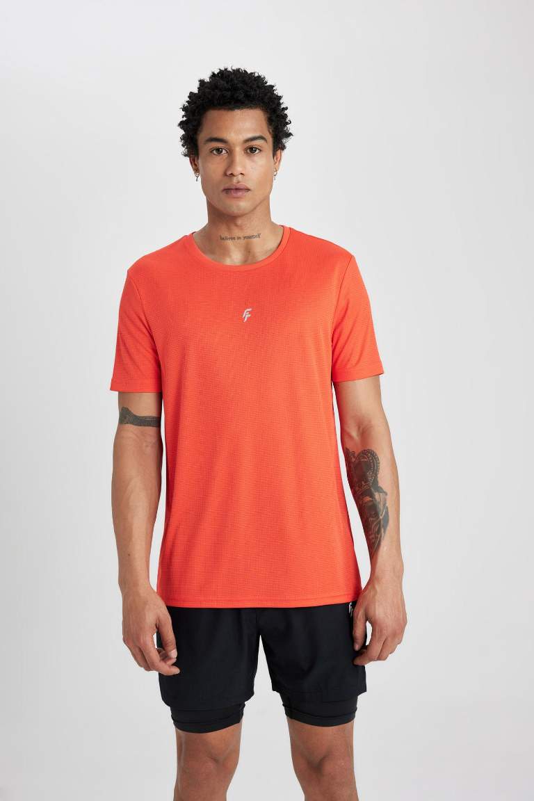 DeFactoFit Slim Fit Crew Neck Printed T-Shirt