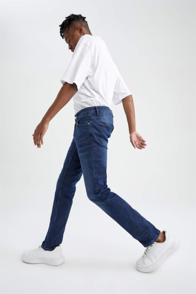 Normal Waist Jeans