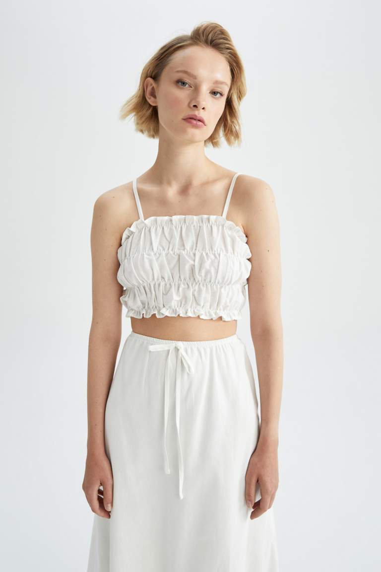 Crop Strapless Sleeveless Blouse