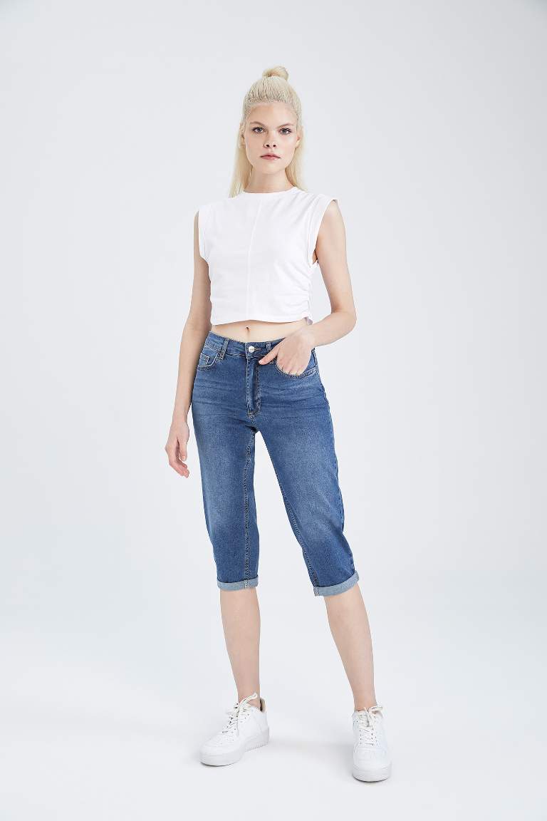 Capri Jean Normal Waist Capri