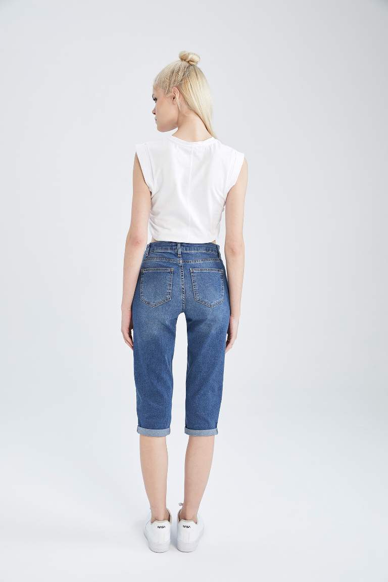 Capri Jean Normal Waist Capri