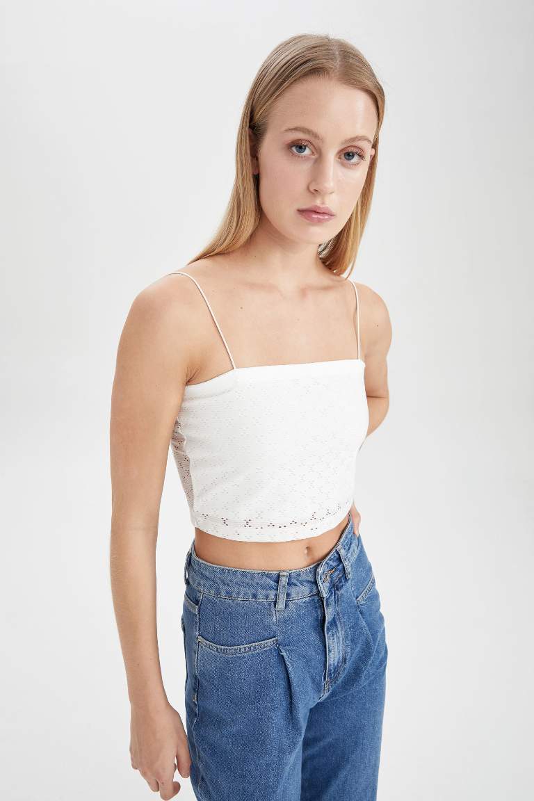 Strapless Neck Strappy Crop Vest