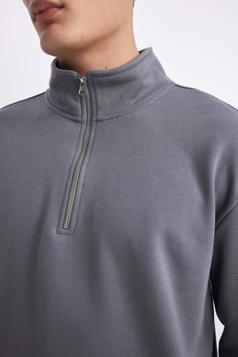 Comfort Fit Sweatshirt