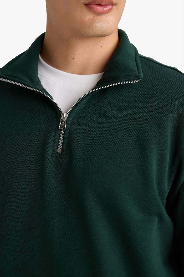 Regular Fit Dik Yaka Yarım Fermuarlı Basic Düz Sweatshirt
