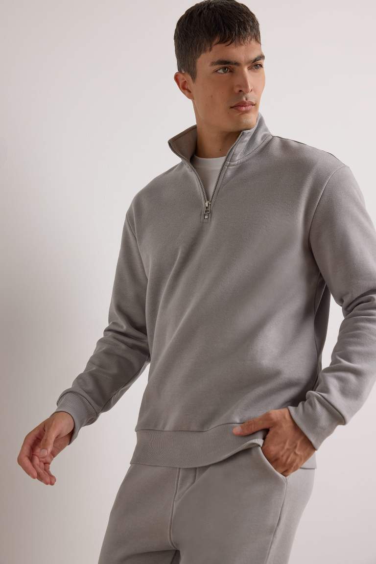 Regular Fit Dik Yaka Yarım Fermuarlı İçi Yumuşak Tüylü Basic Düz Sweatshirt