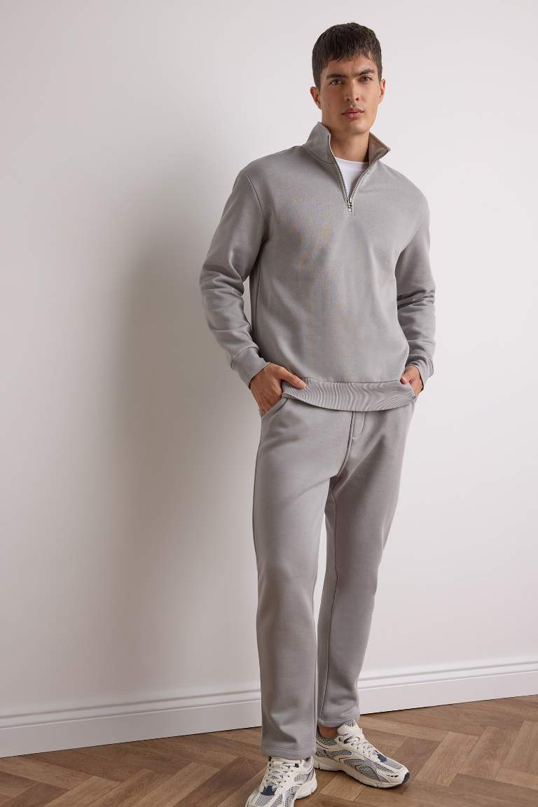 Regular Fit Dik Yaka Yarım Fermuarlı İçi Yumuşak Tüylü Basic Düz Sweatshirt