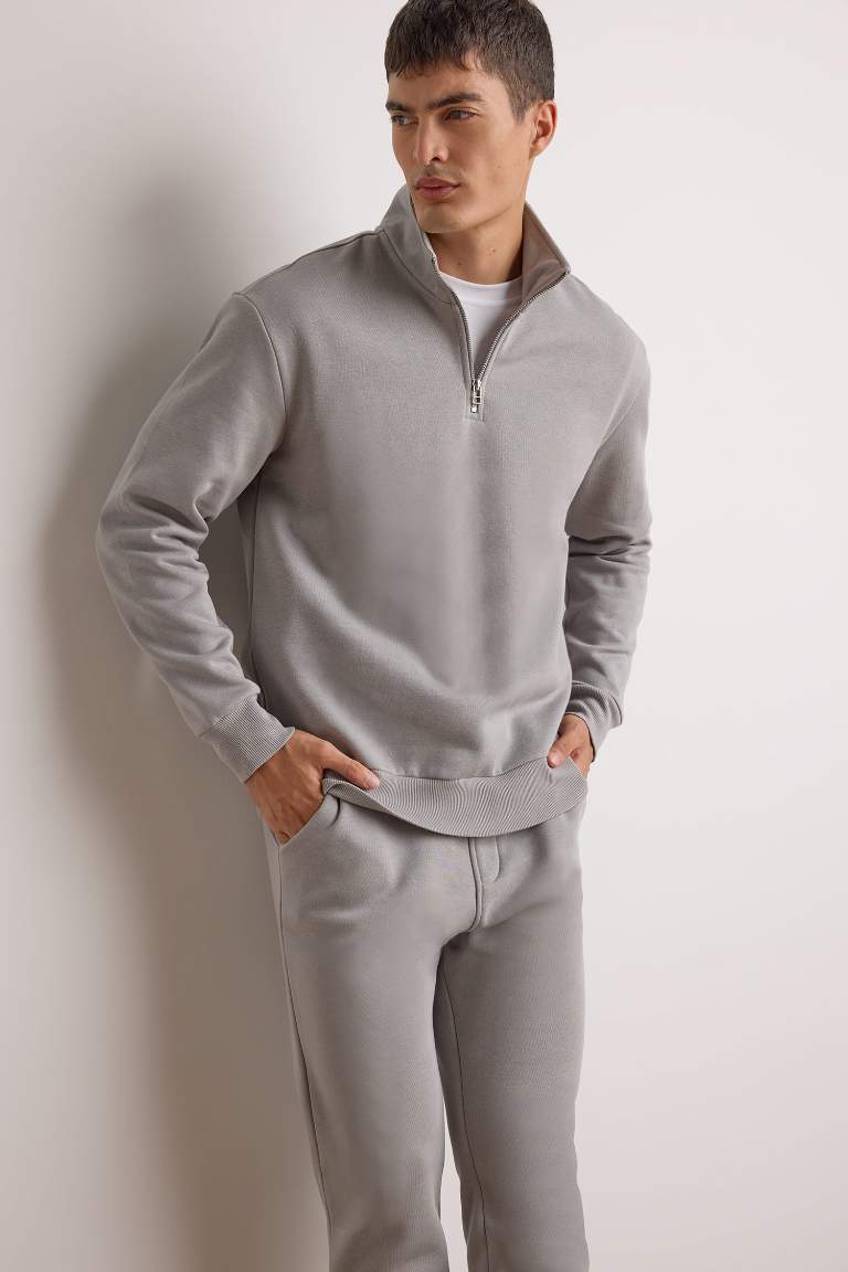 Regular Fit Dik Yaka Yarım Fermuarlı İçi Yumuşak Tüylü Basic Düz Sweatshirt