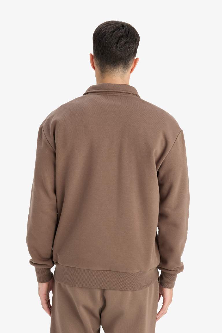 Regular Fit Dik Yaka Yarım Fermuarlı İçi Yumuşak Tüylü Basic Düz Sweatshirt