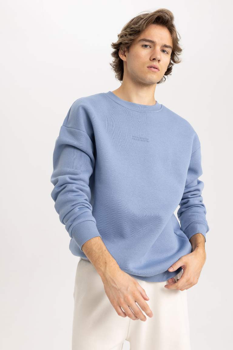 Blue MAN Boxy Fit Printed Long Sleeve Sweatshirt 2809223 | DeFacto