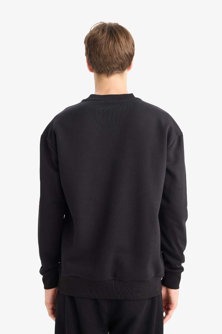 Boxy Fit Bisiklet Yaka Baskılı Sweatshirt