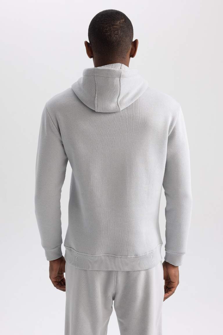 Regular Fit Kapüşonlu Kanguru Cepli İçi Yumuşak Tüylü Basic Düz Sweatshirt