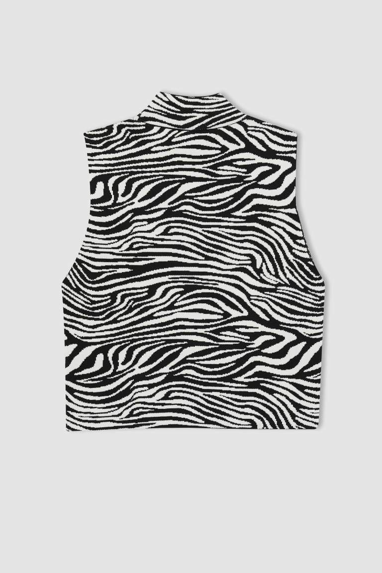 Fitted Yarım Balıkçı Yaka Atlet