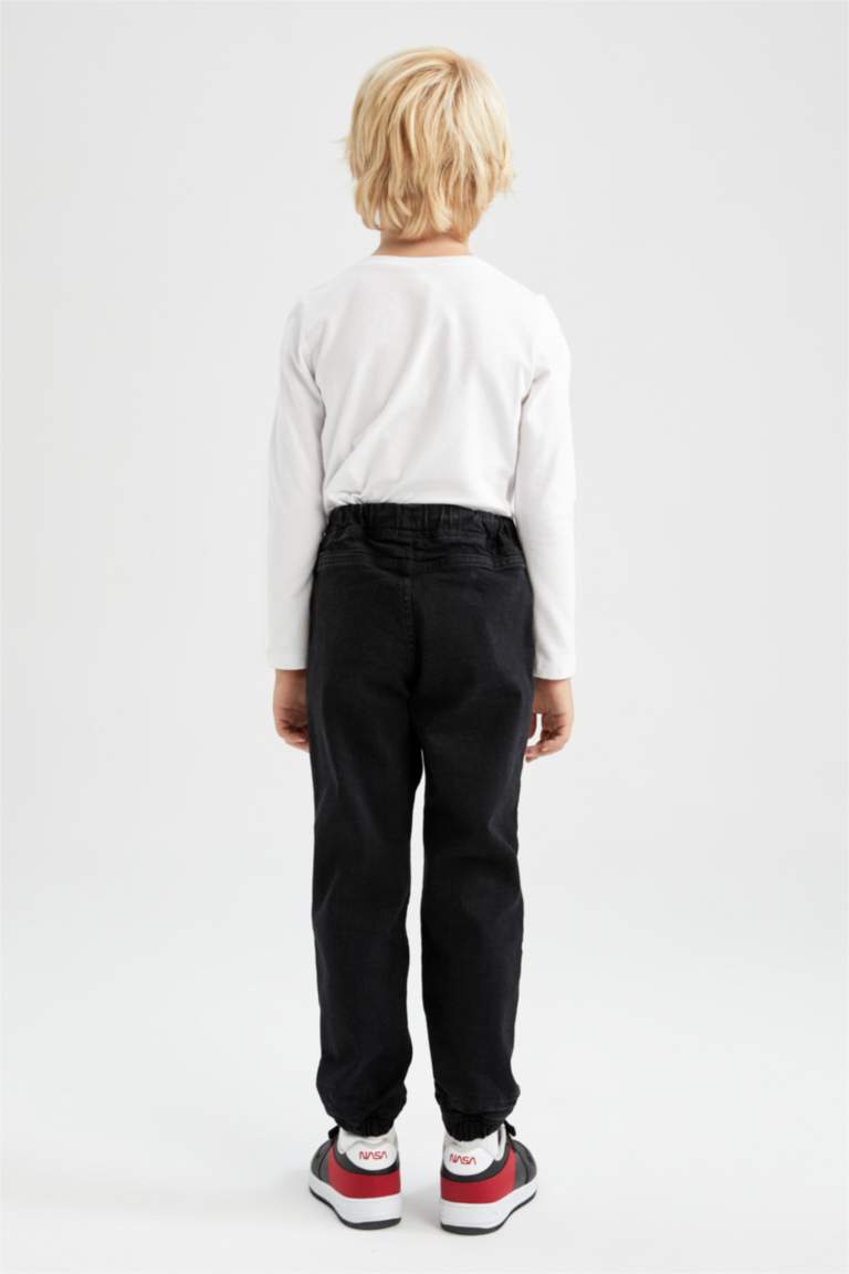 Boys Black Casual Jogger KD1590