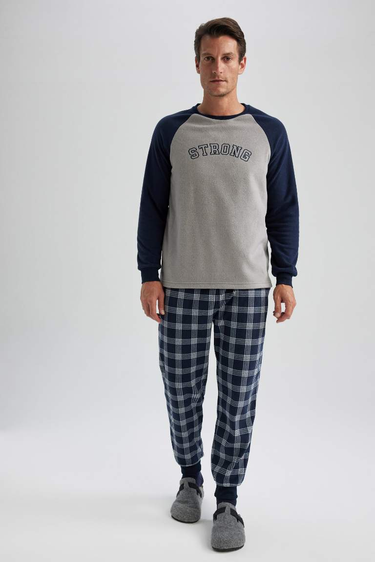 Regular Fit Uzun Kollu Polar Pijama Takımı