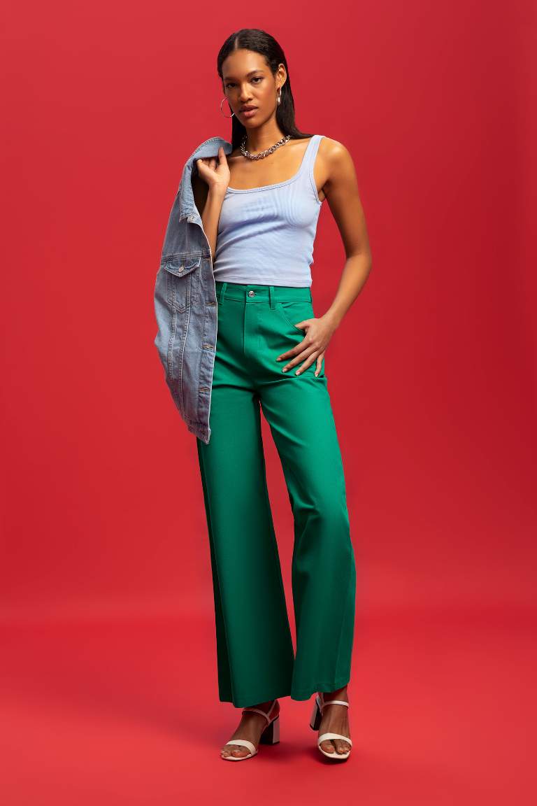 Slim Fit Strappy Crop Vest
