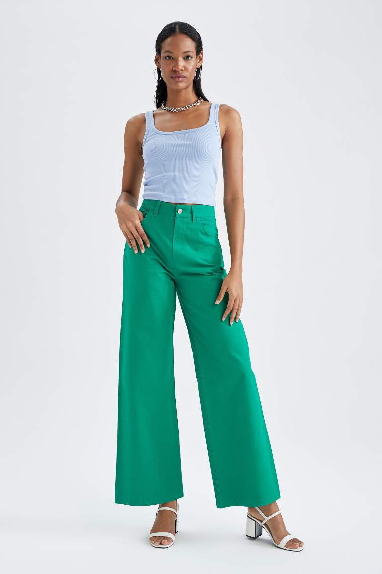 Slim Fit Strappy Crop Vest