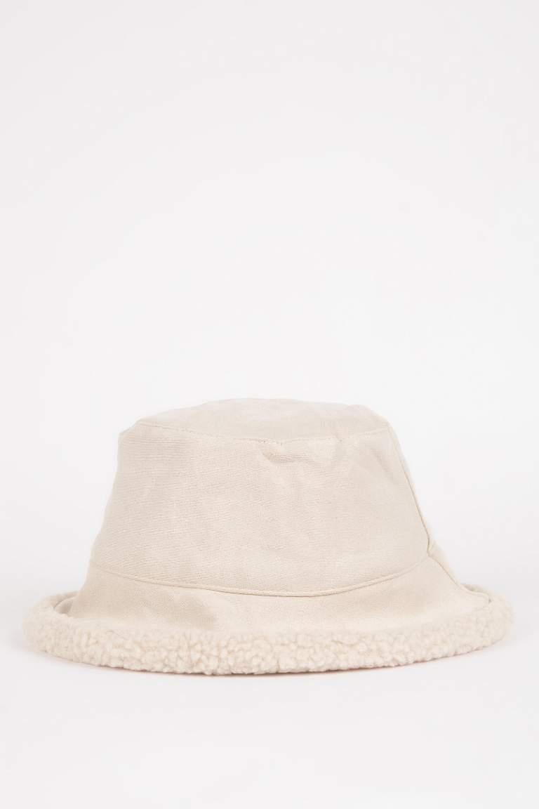 Woman Suede Hat