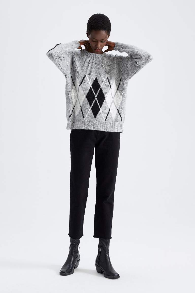 Oversize Fit Crew Neck Pullover