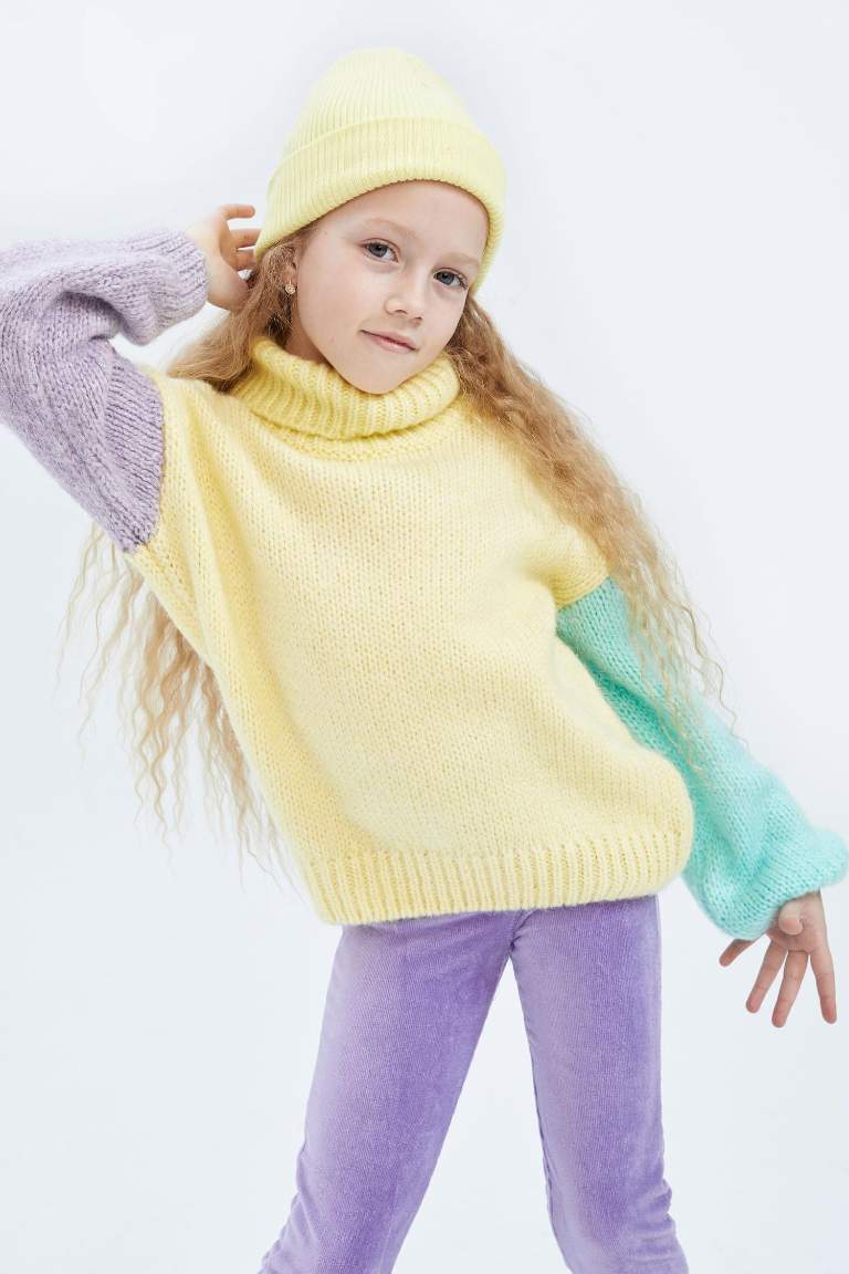Kız Çocuk Oversize Fit Balıkçı Yaka Kazak