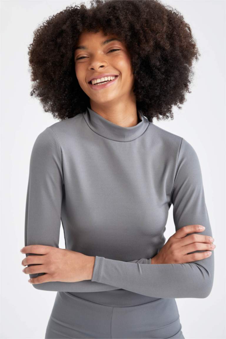 Noir FEMME T-Shirt À Manches Longues En Tricot Coupe Slim Demi-Col De Tortue 2525688