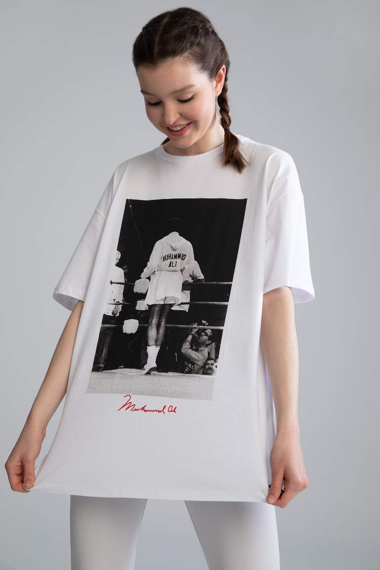 DeFactoFit Muhammed Ali Oversize Fit Bisiklet Yaka Kısa Kollu %100 Pamuk Tişört