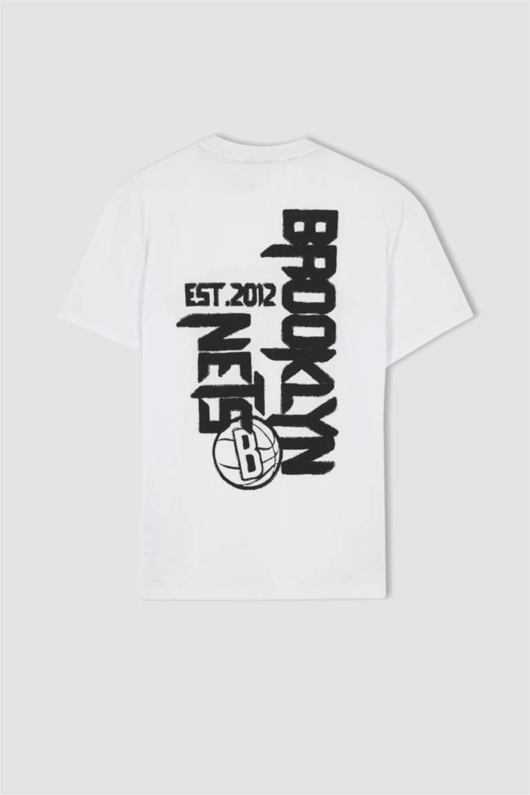Brooklyn Nets Licensed T-Shirt
