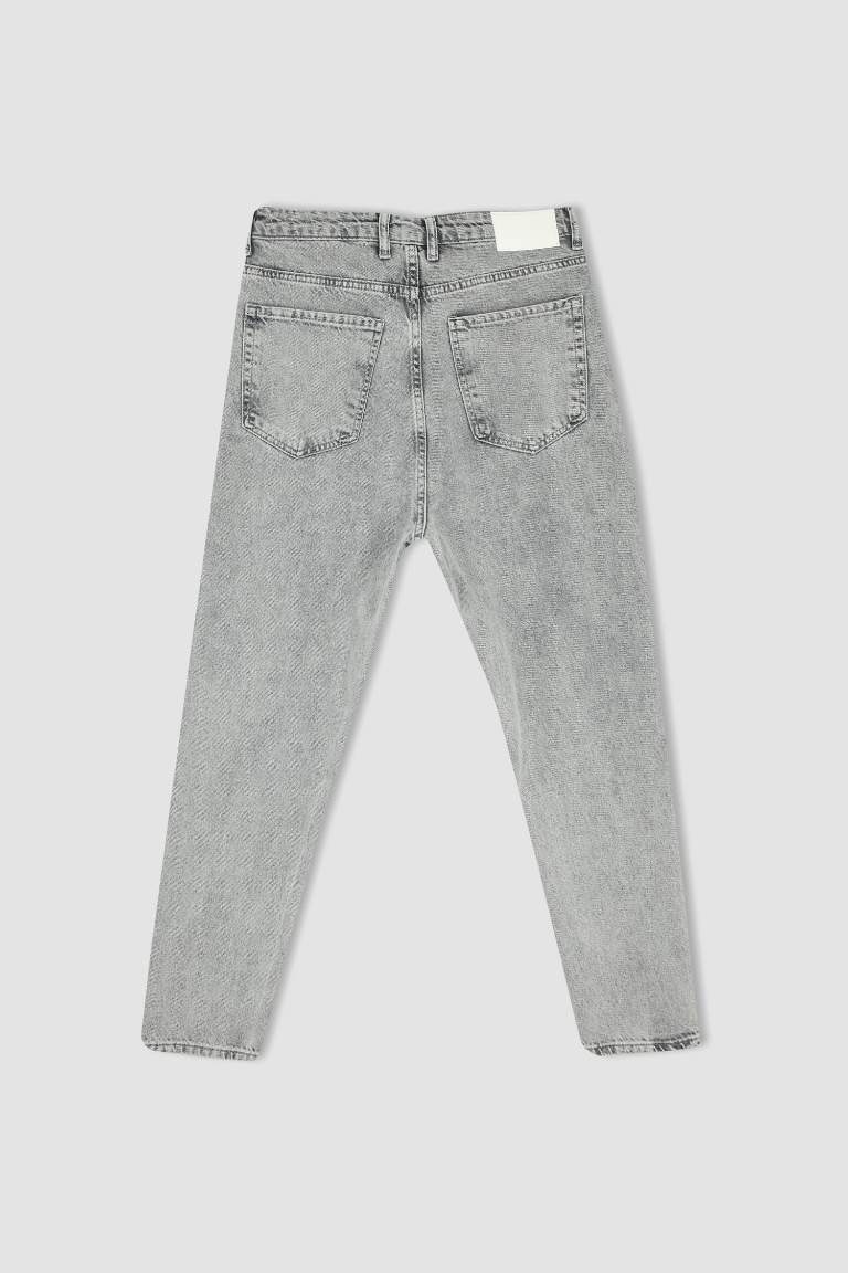Loose Fit Bol Kalıp Yüksek Bel Dar Paça Jean Pantolon